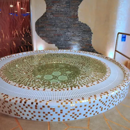 Boutique Ambiente ****+ فندق