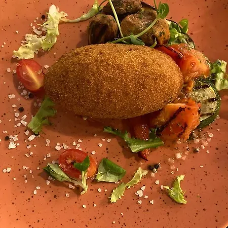 فندق Boutique Ambiente ****+ 4*