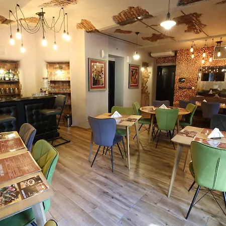 Boutique Ambiente ****+ Отель