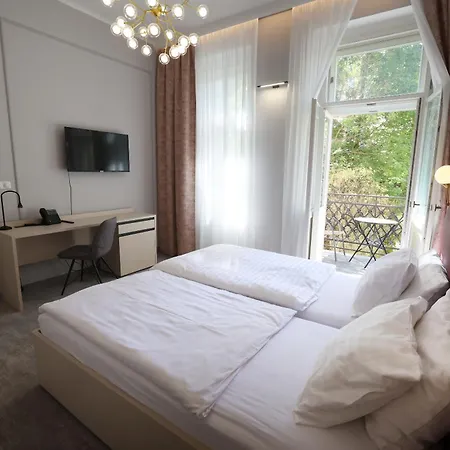 Boutique Ambiente ****+ Отель