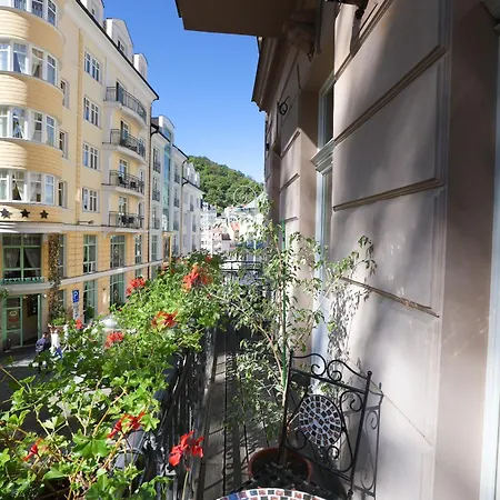 Hotel Boutique Ambiente ****+ 4*