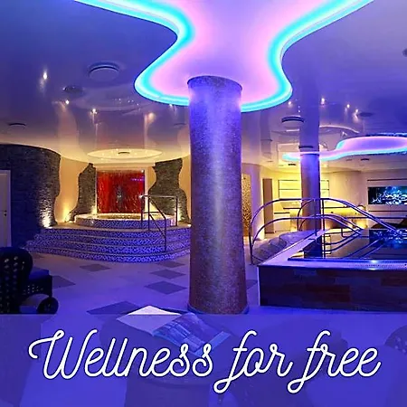 Hotel Boutique Ambiente ****+ 4*