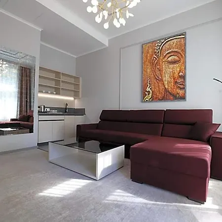 Boutique Ambiente ****+ 4*
