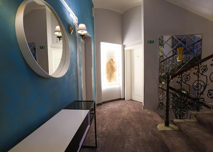 Boutique Ambiente ****+ Otel 4*